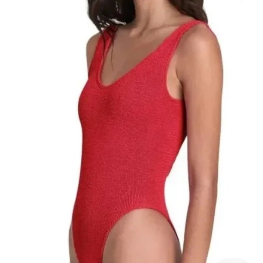 Mosmann Laguna Electra Red Ribbed Knit Women's One-Piece Swimsuit SMALL Padding
